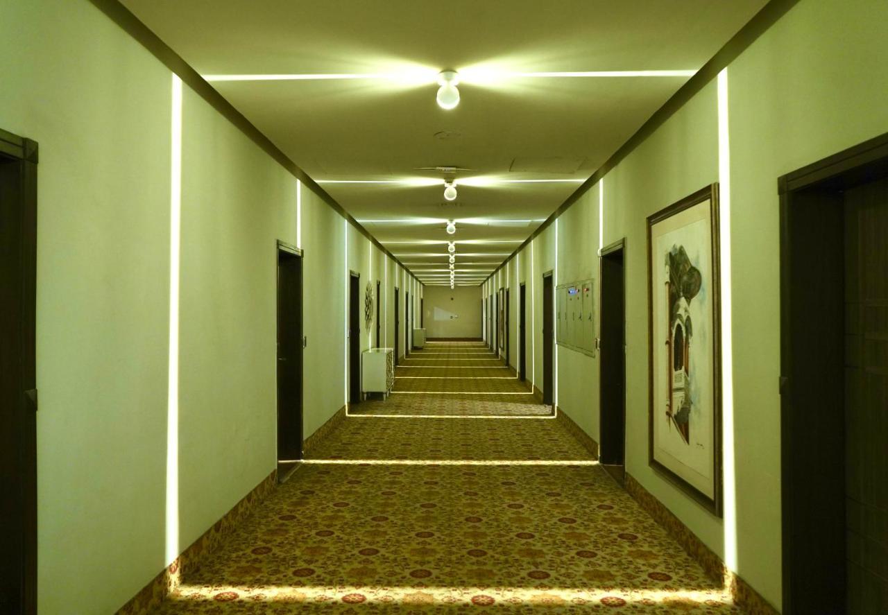 Circle Club Faisalabad酒店 外观 照片