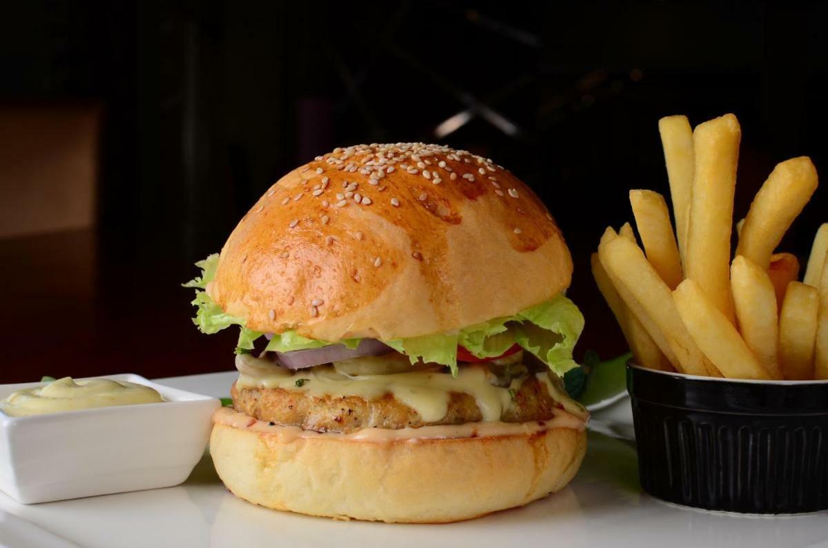 Circle Club Faisalabad酒店 外观 照片