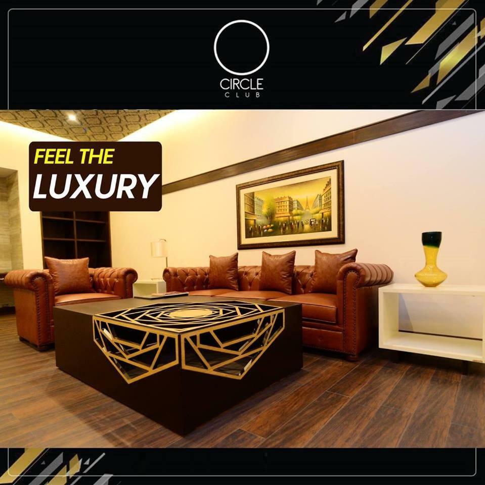 Circle Club Faisalabad酒店 外观 照片